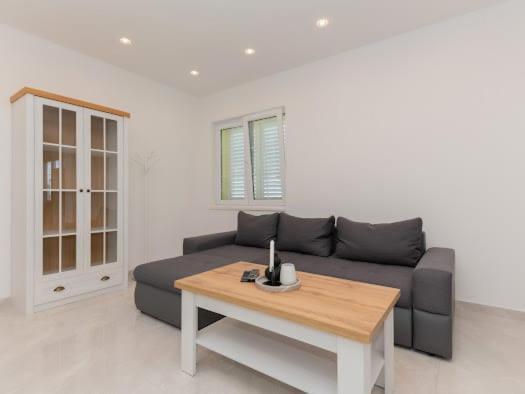 Apartment Brdo Grubine